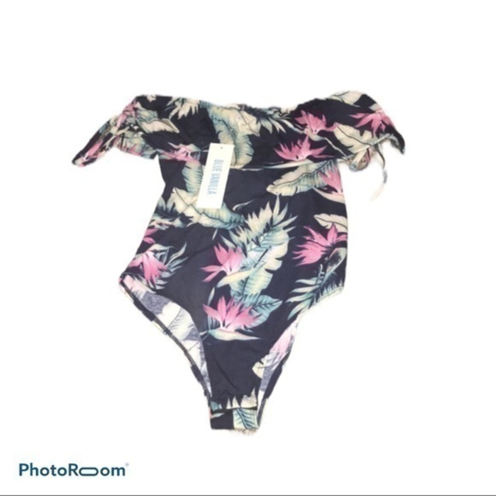 BRAND NEW Tropical off the shoulder bodysuit